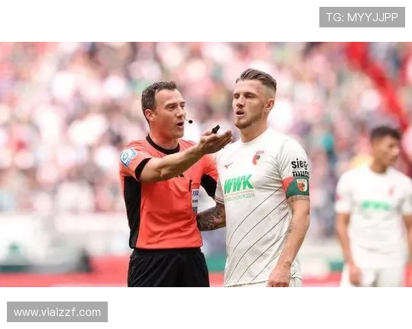 奥格斯堡本赛季控球能力表现稳健,中场组织效率持续提升 奥格斯堡本赛季控球能力表现稳健,中场组织效率持续提升