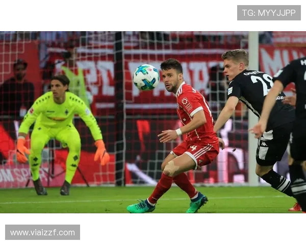 拜仁国内霸主地位松动：联赛竞争格局调整，对赛季走势形成制约